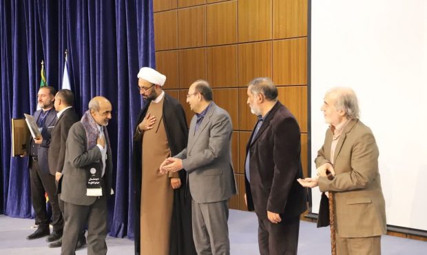 کنگره بین المللی شعر و فرهنگ سیستان فرصتی برای بازشناسی هویت فرهنگی و انعکاس دردجانکاه سیستان صبور!!/گزارش تصویر