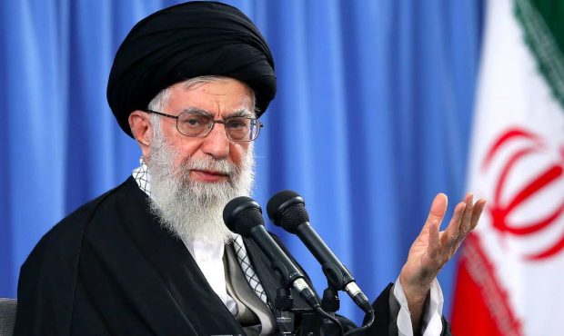 کلام نورانی امام خامنه ای ( مدظله العالی) فصل الخطاب است .