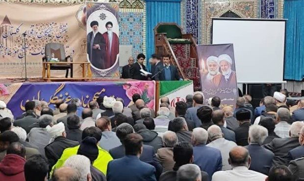 دکتر قائم مقام نماینده مجلس: همدلی اقوام گلستان تفسیر عملی وحدت در قرآن است دکتر قائم مقام نماینده مجلس: همدلی اقوام گلستان تفسیر عملی وحدت در قرآن است
